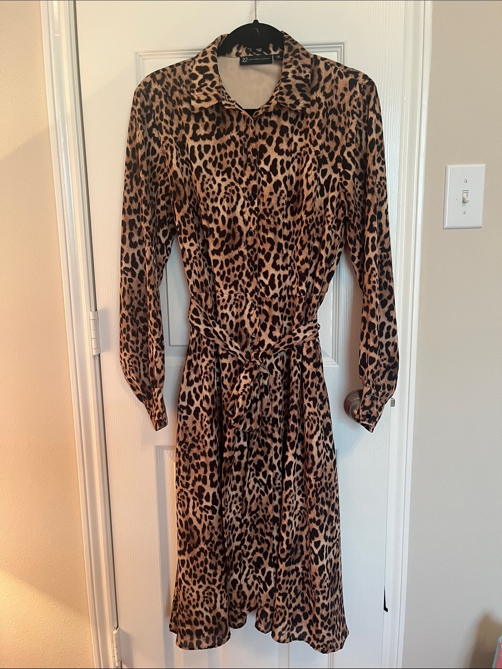 New York & Company Leopard Dress - Picture 1 of 8